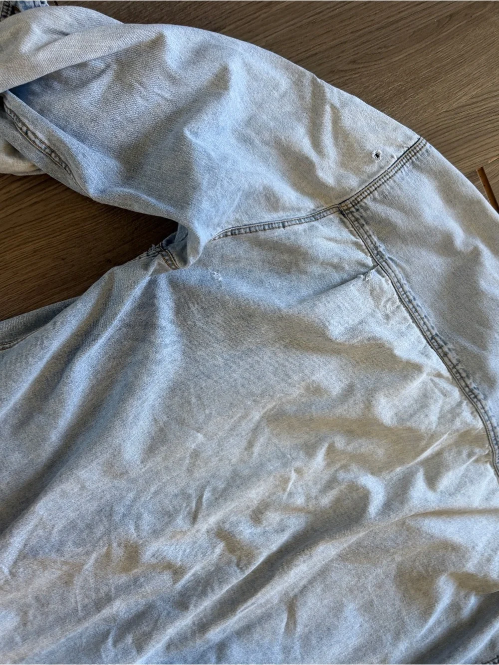 Men's Light Blue Denim Button-Up Shirt - Classic Casual - Picture 7 of 10